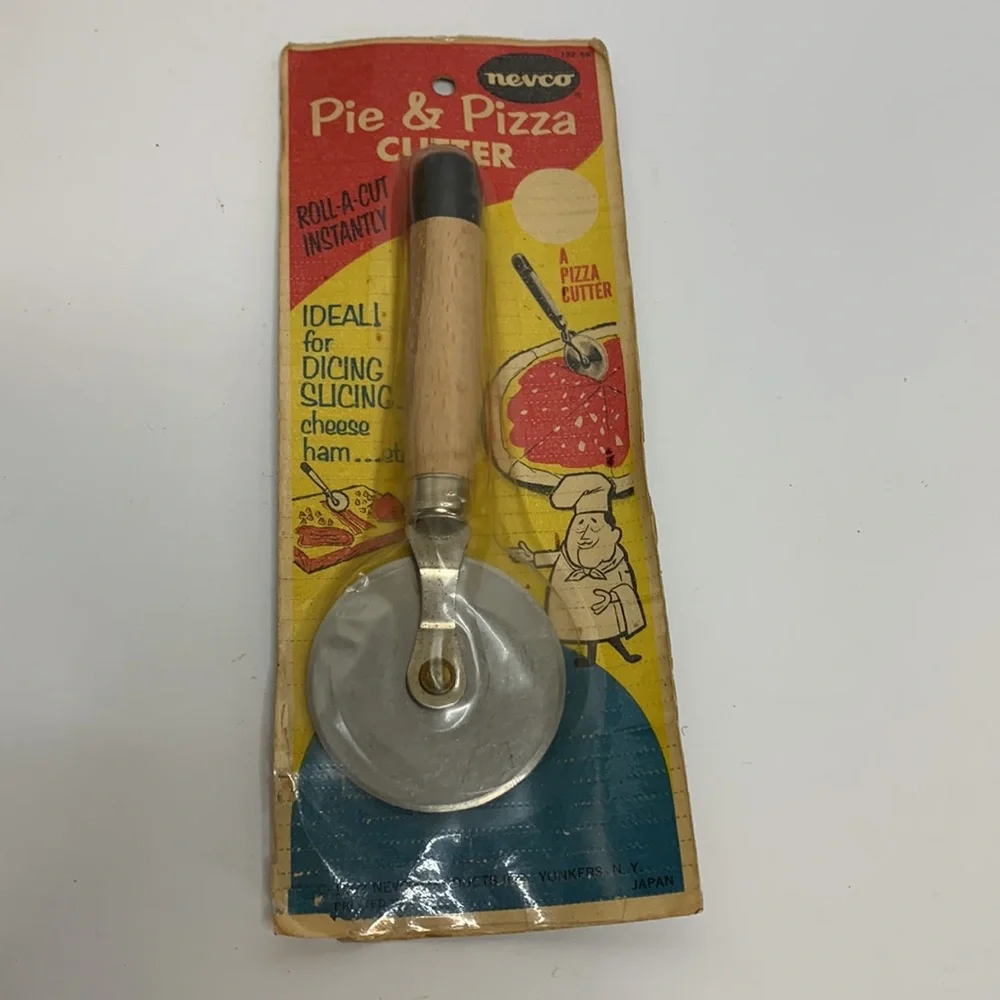 Nevco | Vintage 1962 Pie & Pizza Cutter | Ideal For Deli Slicing | 60’s Kitchen